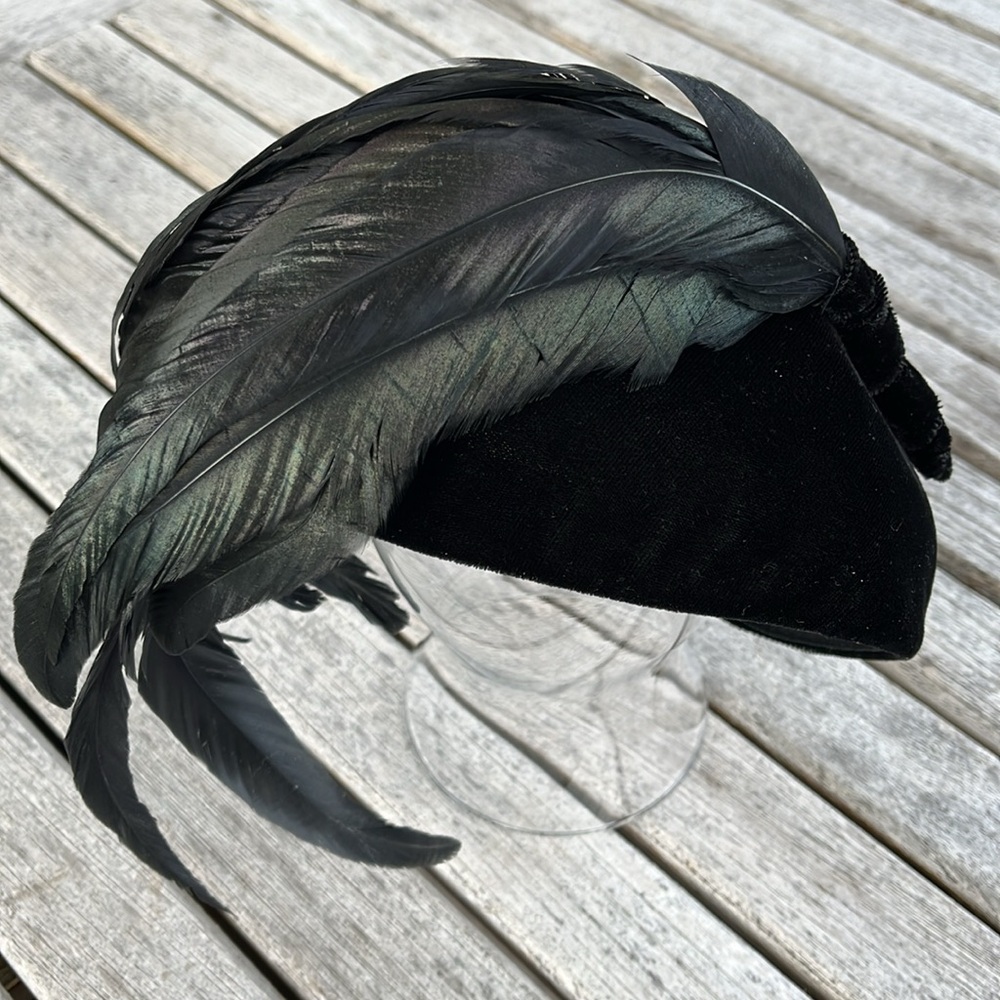 Vintage Black Hat with Iridescent Feather Accent - Picture 12 of 16